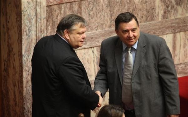 Απάντηση Βενιζέλου σε Καρατζαφέρη για το Eurogroup - Media