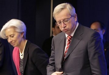Την ικανοποίηση τους για τη συμφωνία εκφράζουν Γιούνκερ – Λαγκάρντ - Media