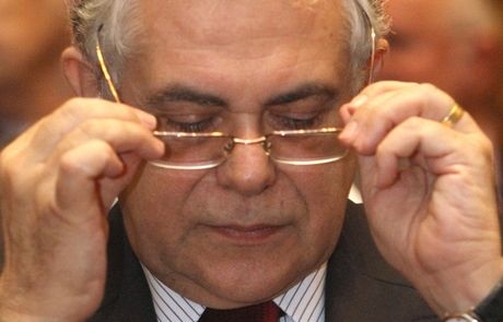 Επιστολή Παπαδήμου στην Κομισιόν για τα κοινοτικά κονδύλια - Media