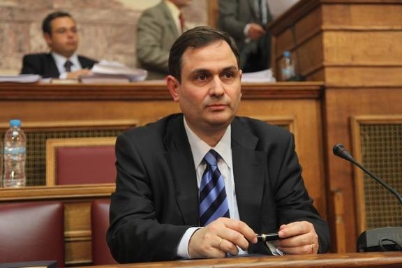 Ανακοίνωσαν ποιοι δημόσιοι λειτουργοί παίρνουν πάνω από 5.000 ευρώ - Media