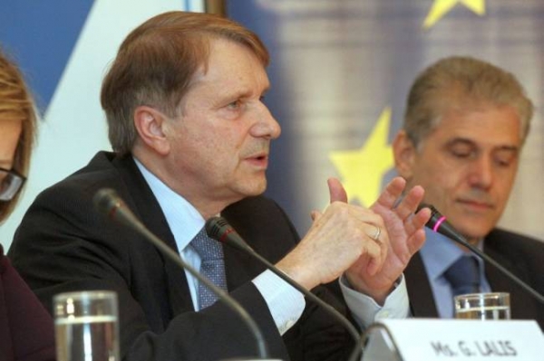 Μείωση του τουρισμού «βλέπει» ο Ράιχενμπαχ - Media