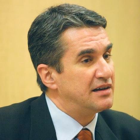 Λοβέρδος: "Εγώ είμαι καμμένος...τα ψωμιά μου τα έφαγα" - Media