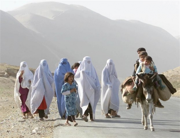 Αφγανιστάν: Η κόλαση της γυναίκας - Media
