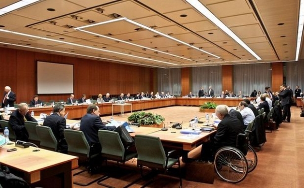 Συμφωνία στο Eurogroup για «τείχος προστασίας» 800 δισ. ευρώ - Media