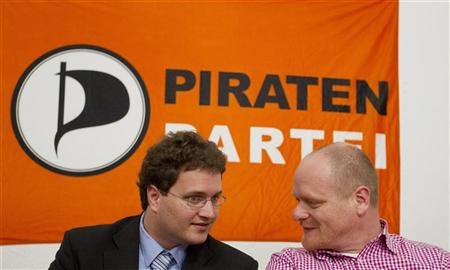 Τρίτο κόμμα οι "Πειρατές" στη Γερμανία - Media