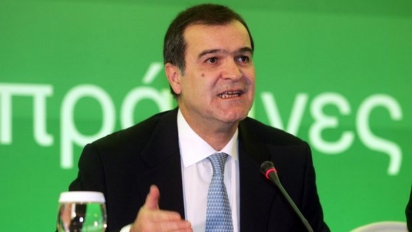 Βγενόπουλος: "Ηθική και νομική υποχρέωση" - Media