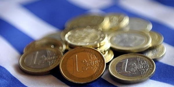 Αύξηση της ύφεσης και της ανεργίας προβλέπουν οι αναλυτές του Reuters - Media