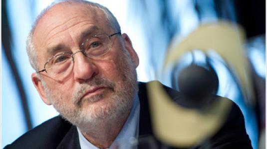 Στίγκλιτς: «Οι Έλληνες έχουν δεμένα τα χέρια» - Media