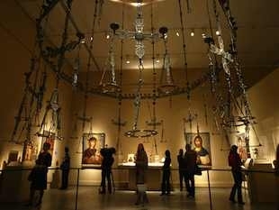 Από μικρό κι από τρελό… - Media