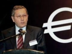 Ρέγκλινγκ:Καταστροφική για την Ελλάδα η έξοδος από το ευρώ - Media