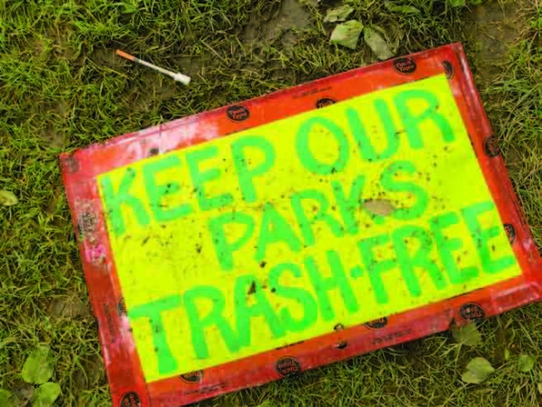 Από ναρκω-πρωτεύουσα, πράσινη όαση - Media