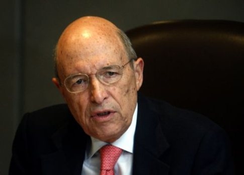 Σημίτης: Καταστροφική η επιστροφή στη δραχμή - Media