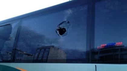 Επίθεση στο πούλμαν του Παναθηναϊκού - Αναβλήθηκε ο τελικός - Media