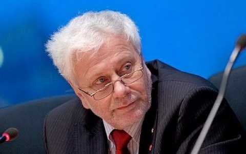 Σνάιντερ: Χρειάζεστε 15 χρόνια για να αντιμετωπίσετε τη διαφθορά - Media
