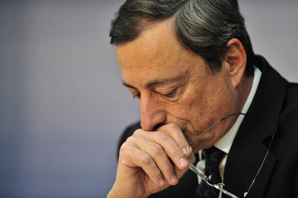Ντράγκι: Εκφράζει φόβους, υπόσχεται φτηνό χρήμα στις τράπεζες - Media