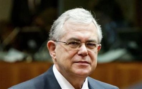 Παπαδήμος: Οι επιπτώσεις από μια έξοδο από το ευρώ θα ήταν ολέθριες - Media