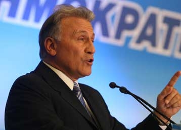 Ψωμιάδης: Η ΝΔ και η Χρυσή Αυγή είναι αδελφές παρατάξεις - Media