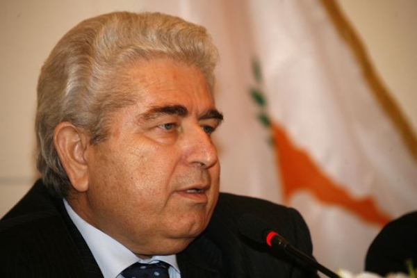 Ανεπιβεβαίωτες οι πληροφορίες για προσφυγή της Κύπρου στο μηχανισμό στήριξης - Media