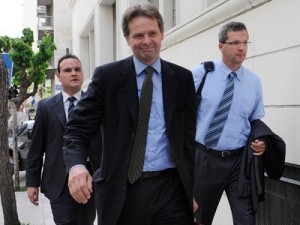 Έρχονται Ράιχενμπαχ και τρόικα - Media