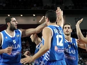 «Κλειδώνει» την πρωτιά η Εθνική - Media