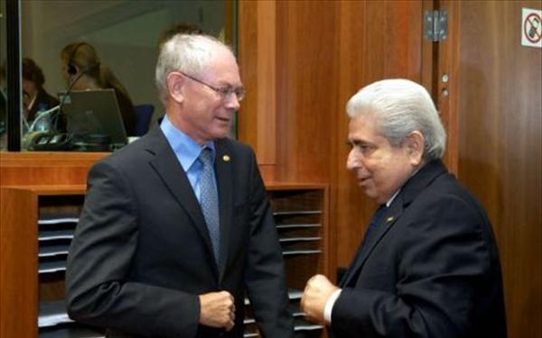 Ρόμπεϊ: Οι Βρυξέλλες στηρίζουν την κυπριακή προεδρία της ΕΕ - Media