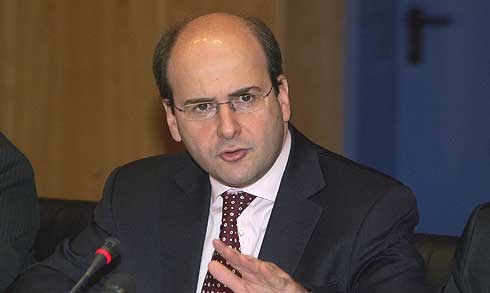Ρευστότητα και αυτοκινητόδρομοι οι προτεραιότητες του ΥΠΑΝ - Media