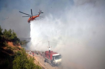 Πυρκαγιά στο Ξυλόκαστρο - Media