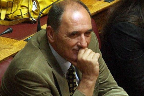 Παλιά η συμφωνία με τη ΕΤΕπ λέει ο Σταθάκης   - Media