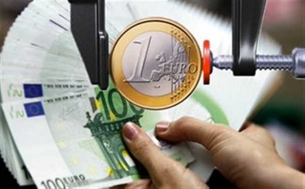 «Καμπανάκι» για την Ευρώπη 17 οικονομολόγων - Media