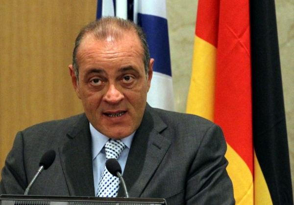Δασκαλόπουλος: Το μνημόνιο είναι ξεπερασμένο - Media