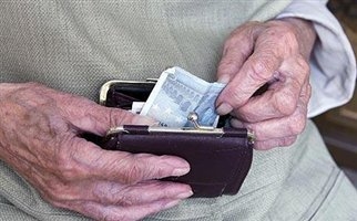 Σήμερα το επίδομα αδείας στους συνταξιούχους του ΟΑΕΕ - Media