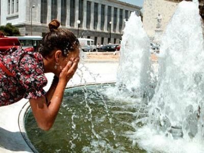 Υποχωρεί ο καύσωνας - Media