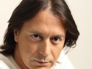 Γιάννης Κότσιρας: «Ίσως κάποτε μπορέσουμε να ανακτήσουμε τη χαμένη υπερηφάνειά μας χωρίς έπαρση»    - Media