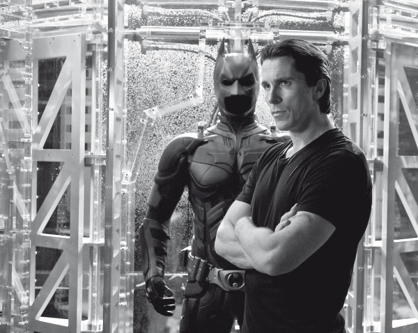 Ο ΣΚΟΤΕΙΝΟΣ ΙΠΠΟΤΗΣ: Η ΕΠΙΣΤΡΟΦΗ - Media