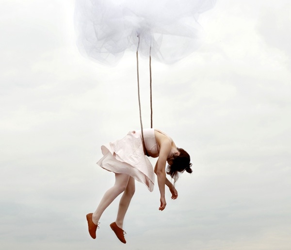 Υπέρ τραπεζών και αγορών - Media