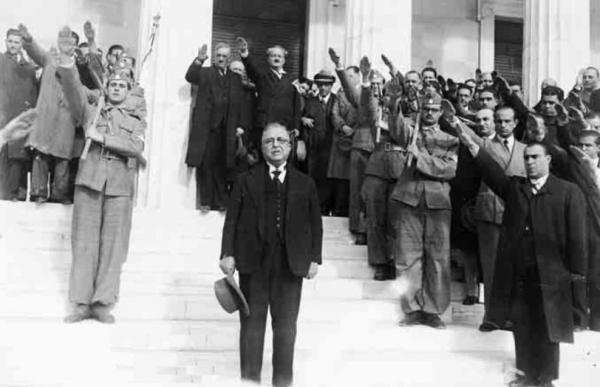 Να (ξανα)στηθεί το άγαλμα του Μεταξά στην Κεφαλονιά ζητά η Χρυσή Αυγή    - Media