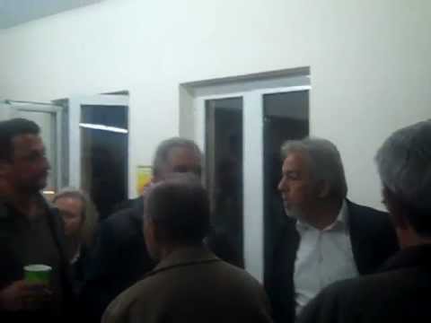 Επεισόδια για τα απορρίμματα στο Αλιβέρι - Media