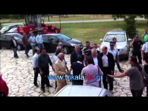 Εργαζόμενοι της ΕΡΤ αποδοκίμασαν τον Χαρακόπουλο - Media