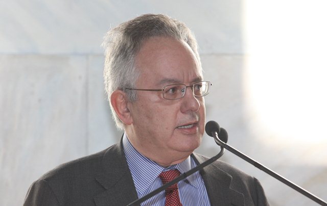 Απέρριψε την θέση του «ειδικού διαχειριστή» της ΕΡΤ ο Νίκος Αλιβιζάτος - Media
