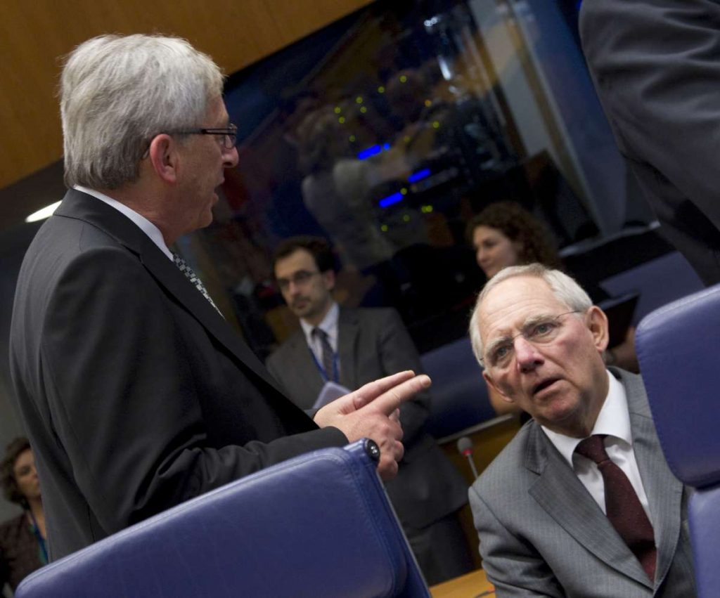 Σκοτσέζικο ντους η έκθεση της τρόικας
  - Media