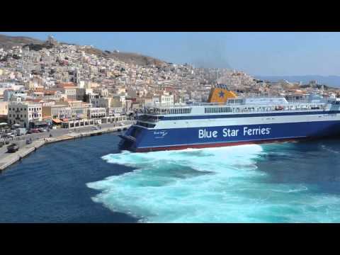 Πλοίο έδεσε στο λιμάνι της Σύρου σε τρία λεπτά και έγινε viral (Video) - Media
