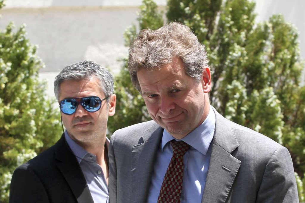 Μήνυση κατά Πολ Τόμσεν ετοιμάζουν οι Ανεξάρτητοι Έλληνες - Media