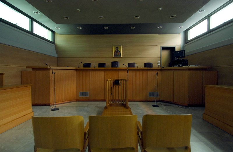 Σε δίκη δέκα εμπλεκόμενοι για το σκάνδαλο των δομημένων ομολόγων - Media