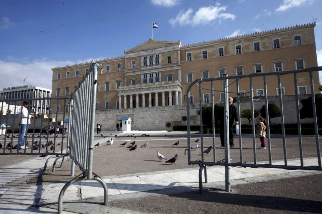 Στη Βουλή η μήνυση δημοσιογράφων και τεχνικών κατά Στουρνάρα και Κεδίκογλου  - Media