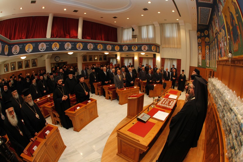 Αποσύρθηκε τροπολογία σκάνδαλο για την Εκκλησία - Media