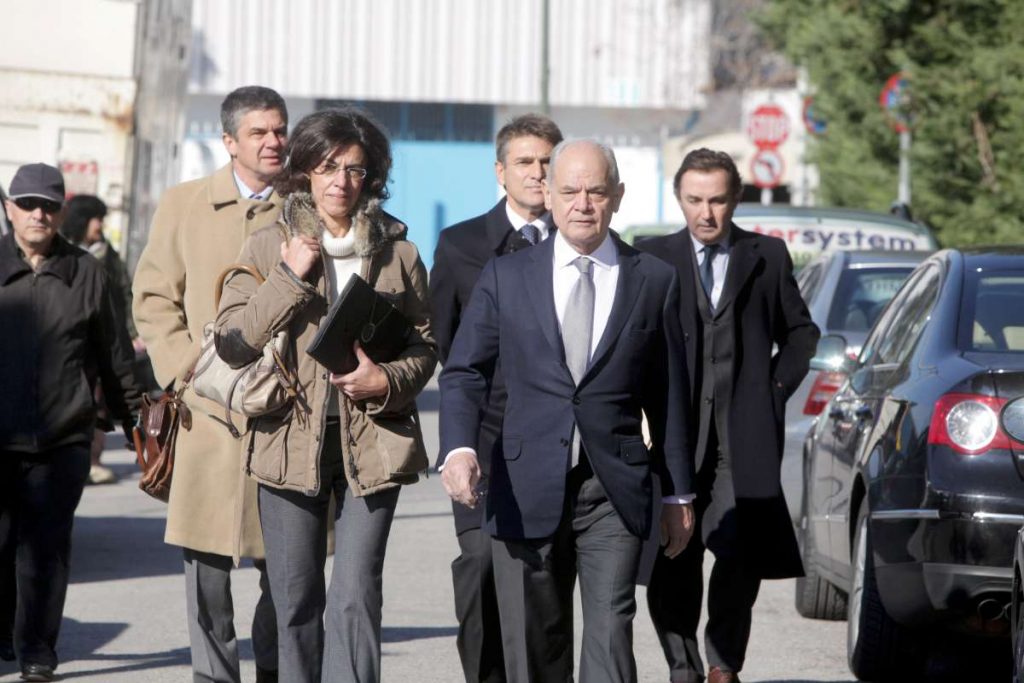 «Βεβαίως δικαιολογούνται τα χρήματα» είπαν στους εισαγγελείς οι συγγενείς του Παπακωνσταντίνου - Media