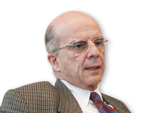 «Η φύλαξη της Βουλής δόθηκε στην Blackwater», λέει Έλληνας πρέσβης - Media