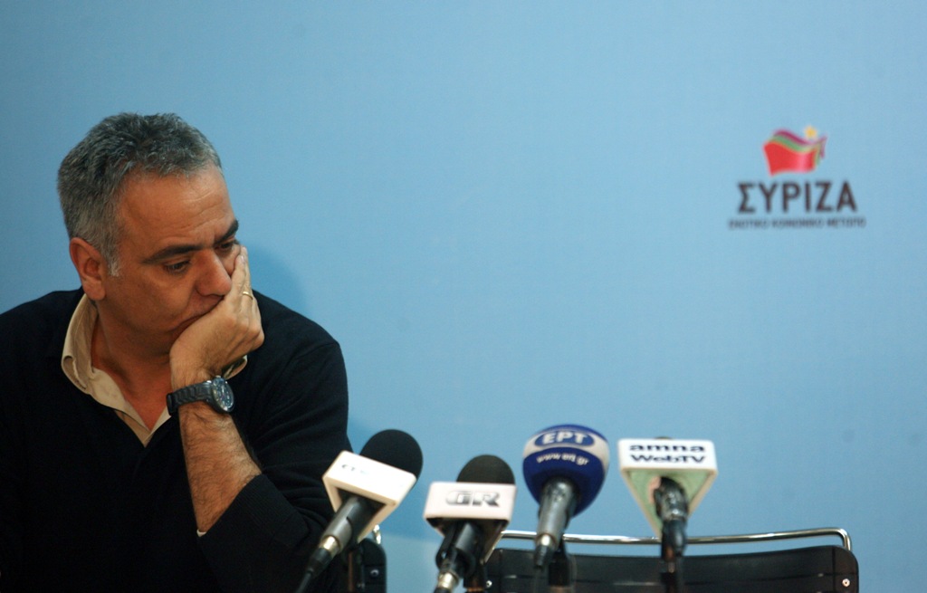 Ο «κουμπαράς», η «μύγα», οι «αργυρώνητοι» και στη μέση οι ανεξάρτητοι βουλευτές - Media
