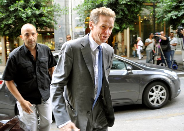 Το πρωί στο υπουργείο Οικονομικών, το απόγευμα στο Μαξίμου οι τροικανοί - Media