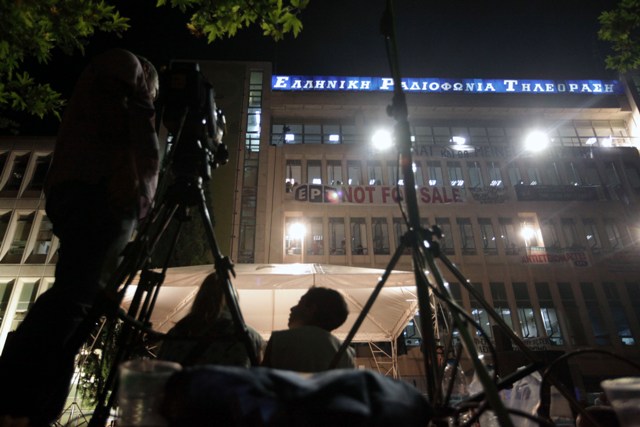 Ούτε το απόλυτο μαύρο, ούτε η απόλυτη ασυδοσία - Media